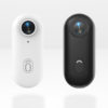 mini_camera_pov_4k_blanche_et_noir_magnetique.png Mini caméra sans fil 4K POV compacte pour vlog et surveillance discrète avec carte SD incluse