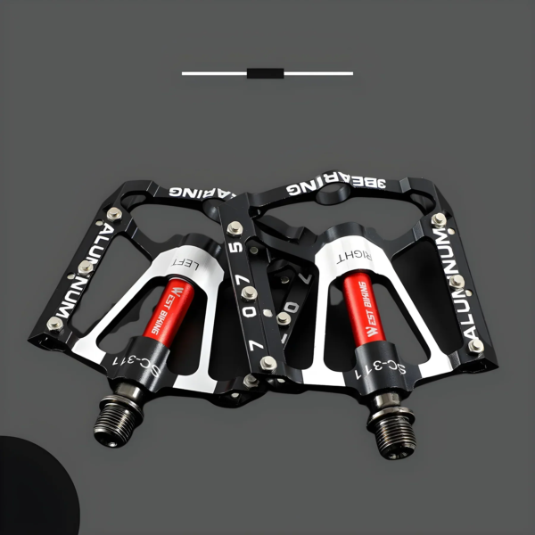 replicate-prediction-gwoudrjb22rirpnrznefkivafi.png Pédales pour vélo de course en métal léger avec grip antidérapant robustes et durables