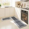 Tapis de cuisine long antidérapant pour devant évier, confortable et imperméable gris clair