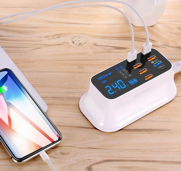 Chargeur Rapide USB 8 Ports 3.0 Affichage LCD